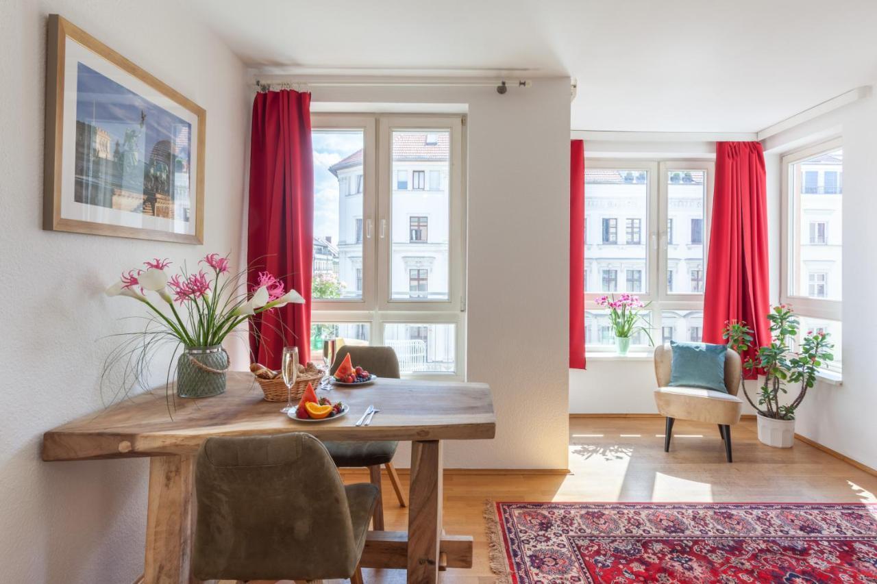 Schoenes Studio In Downtown Mitte Mit Balkon Berlin Exteriör bild